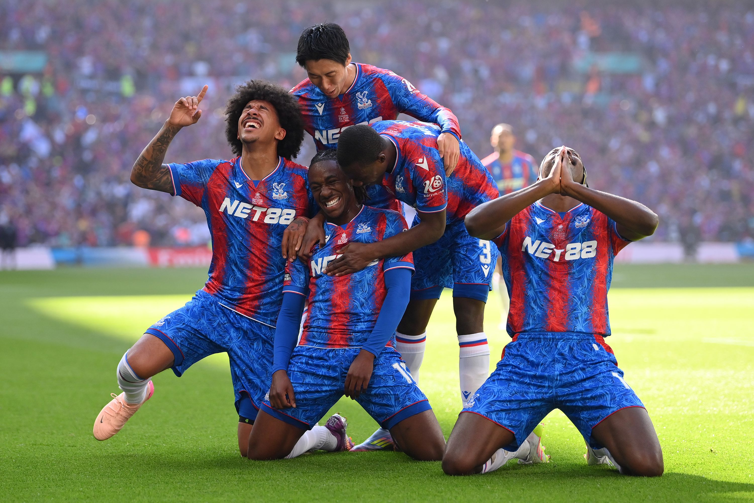 Il trionfo di Lipsia chiude un anno turbolento: Crystal Palace nella storia, Mateta stende il Rayo Vallecano